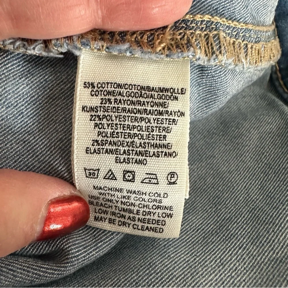 Free People just float on flare light wash jeans size 25